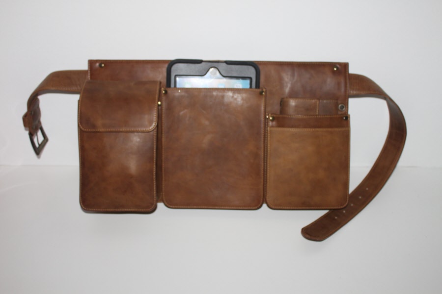 Heupschort 3-delig rechts voor IPad, pin-divice en horeca portemonnee Cognac 6624C