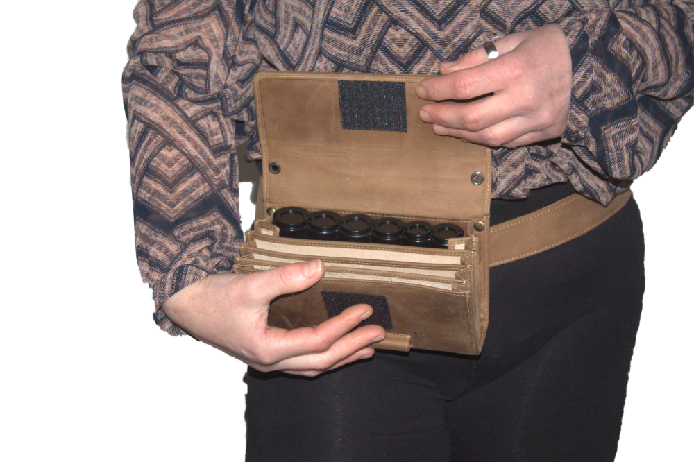 Horeca beurs Hunter Geheel leder met ruimte voor munthouder 6401ZHC klittenband sluiting