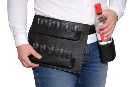 Shotjesgordel voor 10 shotjes- glaasjes met holster voor 1 fles zwart 6672  6309