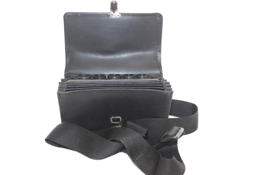 Horeca portemonnee geschikt voor munthouder 6406ZSB Slot sluiting met nylon band en rits voor bv. fooi