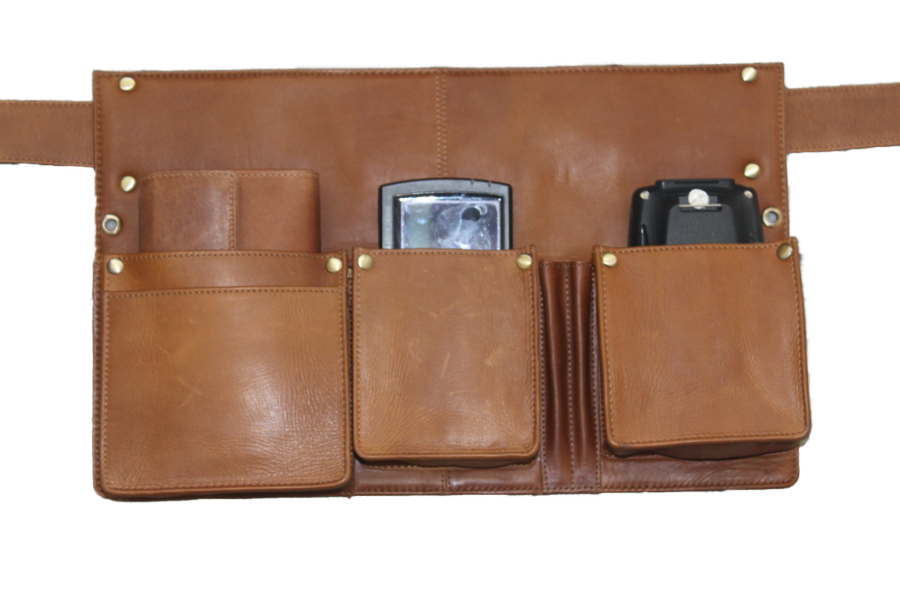 Heupschort links voor nieuw pinapparaat, handheld en  horeca portemonnee Cognac 6632C