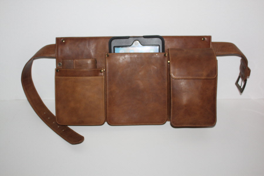 Heupschort 3-delig links voor IPad, pin-divice en horeca portemonnee Cognac 6623C